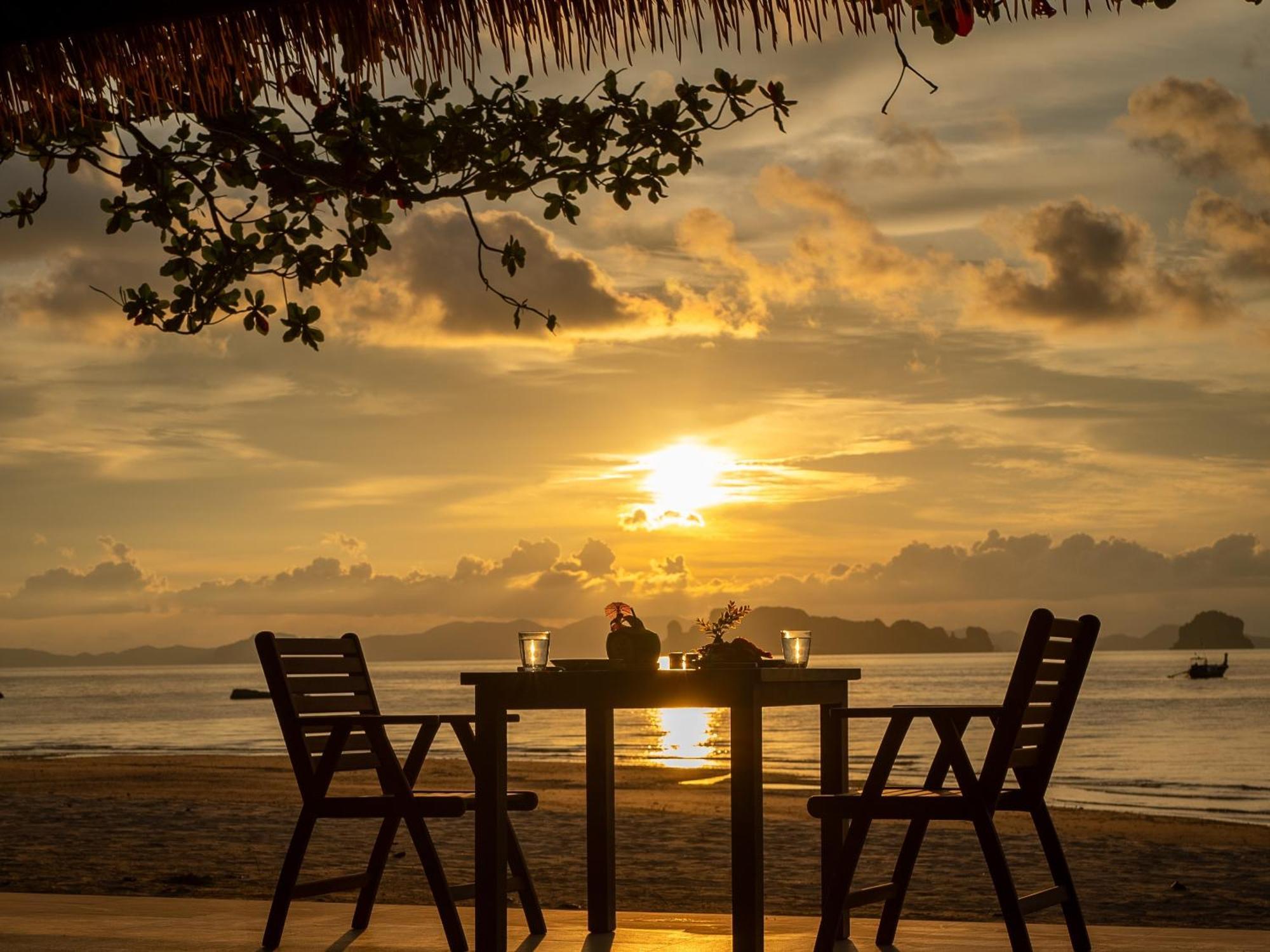 Tup Kaek Sunset Beach Resort-Sha Plus Tab Kaek Exterior foto